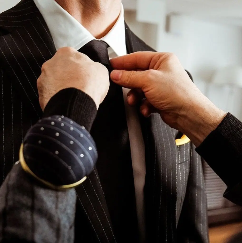 Bespoke custom suit in Miami demonstrating superior construction and fabric quality over off-the-rack options